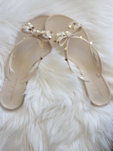 BUTTERSCOTCH STUDDED SANDALS