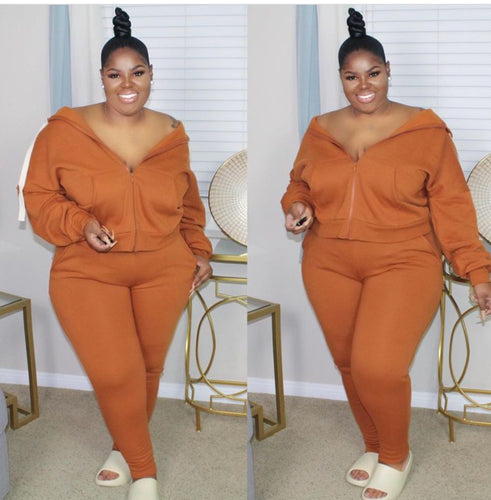 “Sol” Jogger Set Plus Size(Almond)