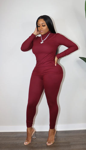 Essential SET DARK BURGUNDY